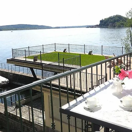 Sleeps 4 Pool Wifi Apartamento Meina