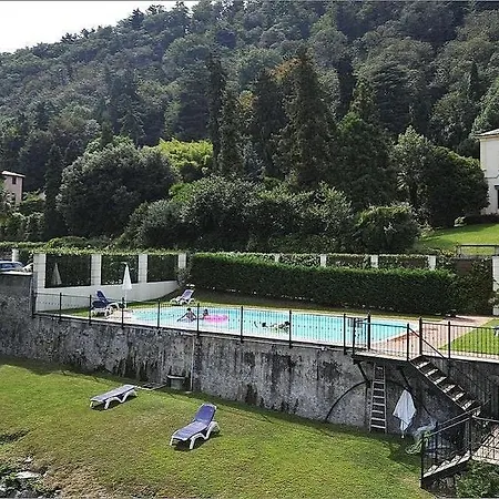 Sleeps 4 Pool Wifi Apartamento