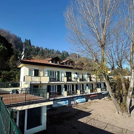 Sleeps 4 Pool Wifi Lejlighed *
